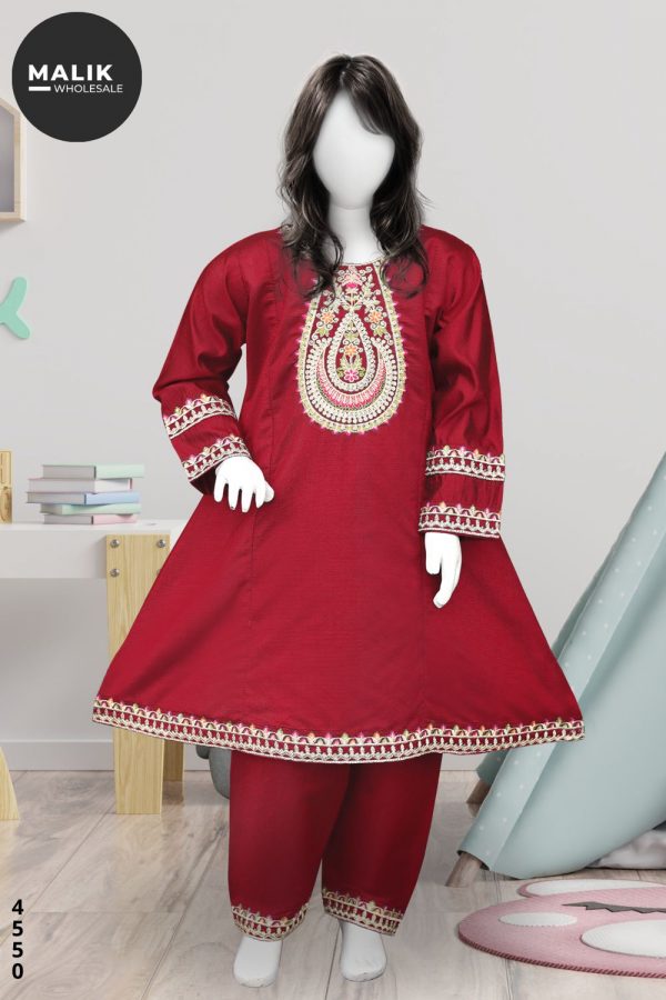 4550- Girls 3Pcs Embroidered Khadar Frock Set