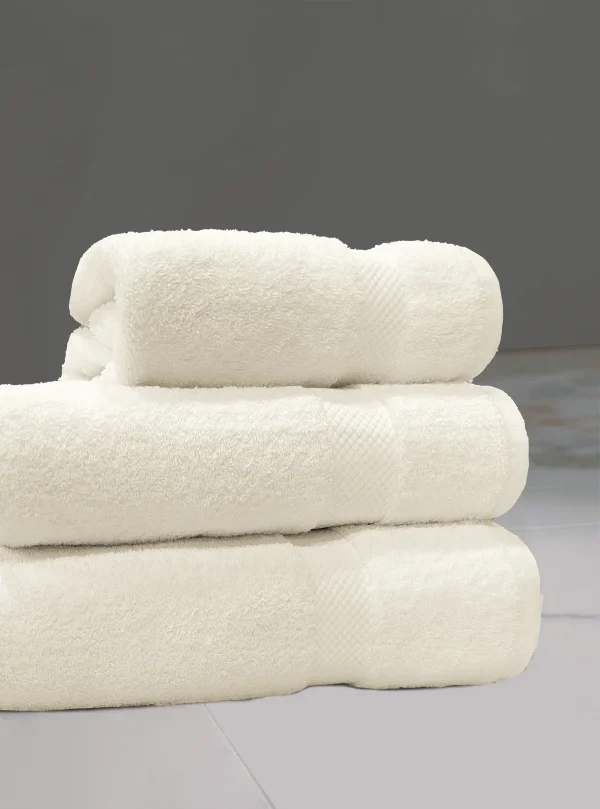 Cream Pro Cotton Bath Towel