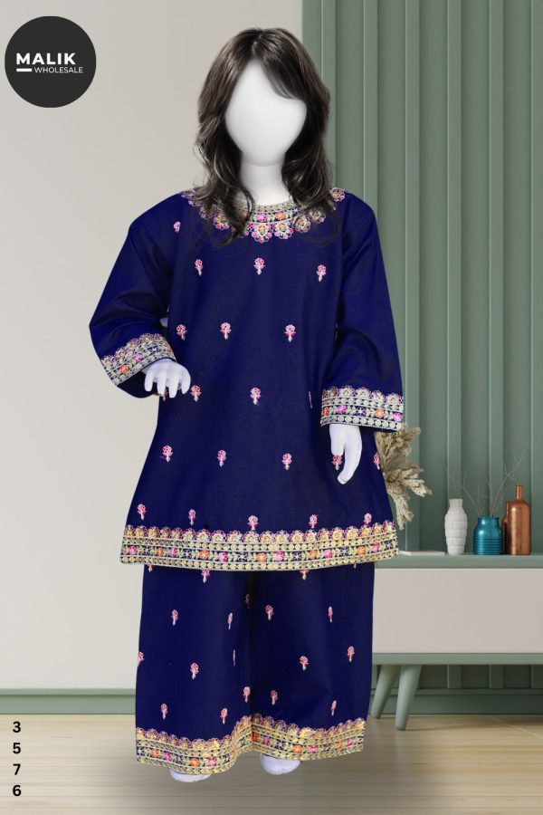 4687-Girls Embroidered Cotton Midi Shirt 20-36