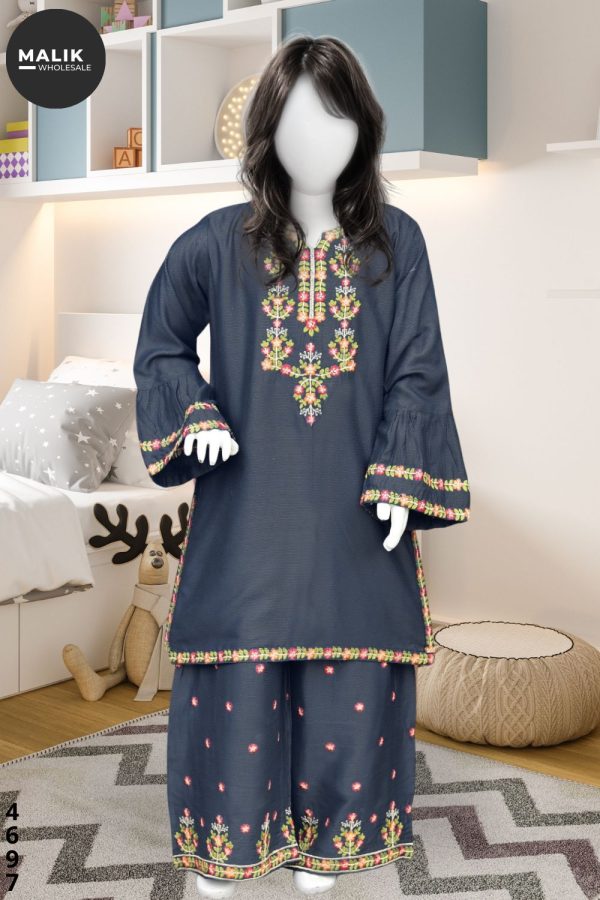 4697-Girls Embroidered Linen Midi Shirt 3Pcs Set 22-38